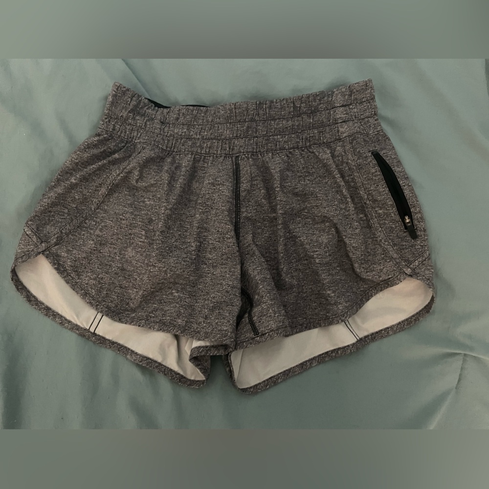 Lululemon Athletica Gray Athletic Shorts with Elastic Waistband